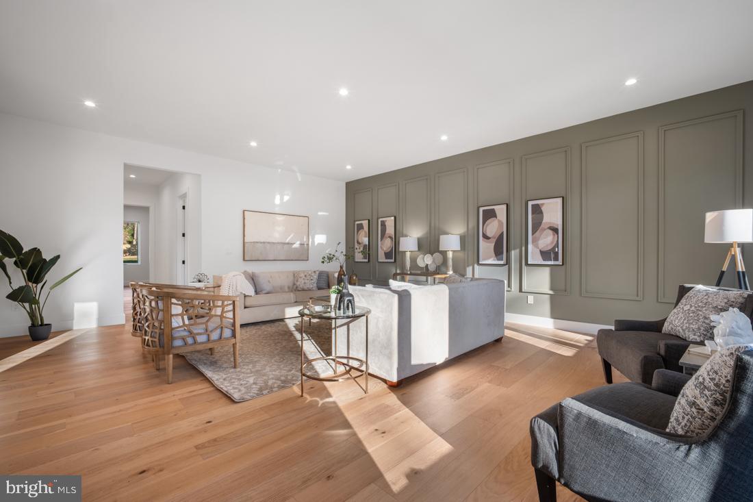 HAMLET - Residential