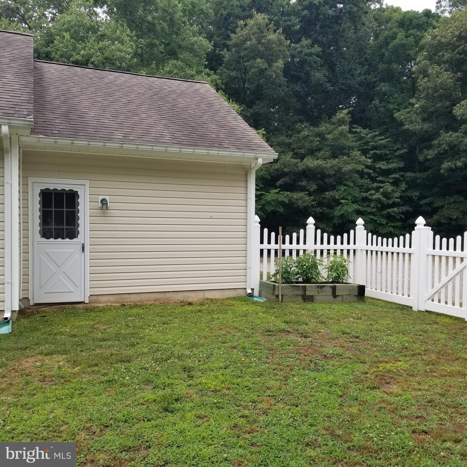 TWO JOHNS - Residential