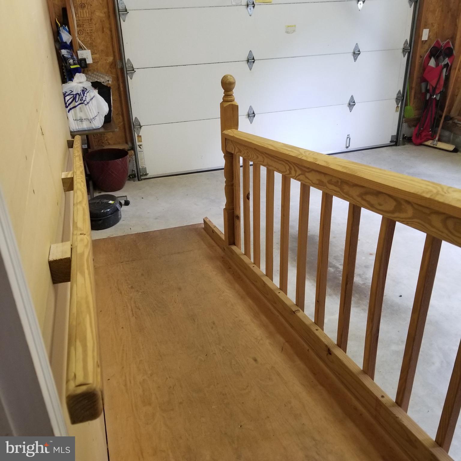 TWO JOHNS - Residential