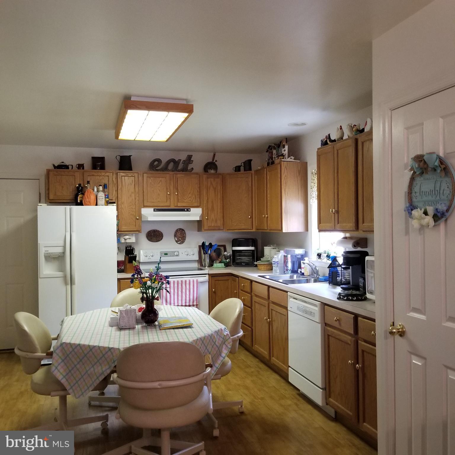 TWO JOHNS - Residential