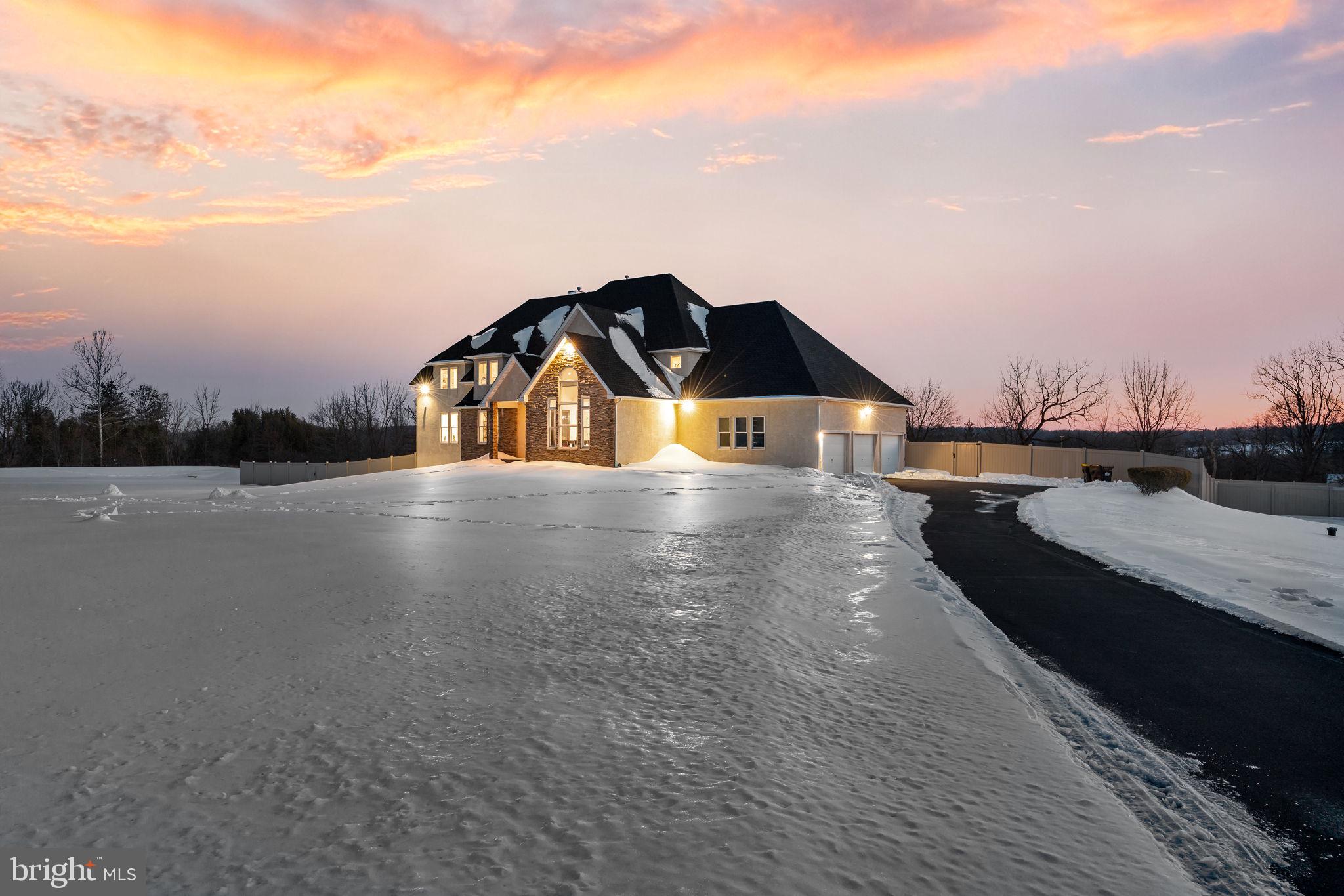 JUNIPER HILL - Residential