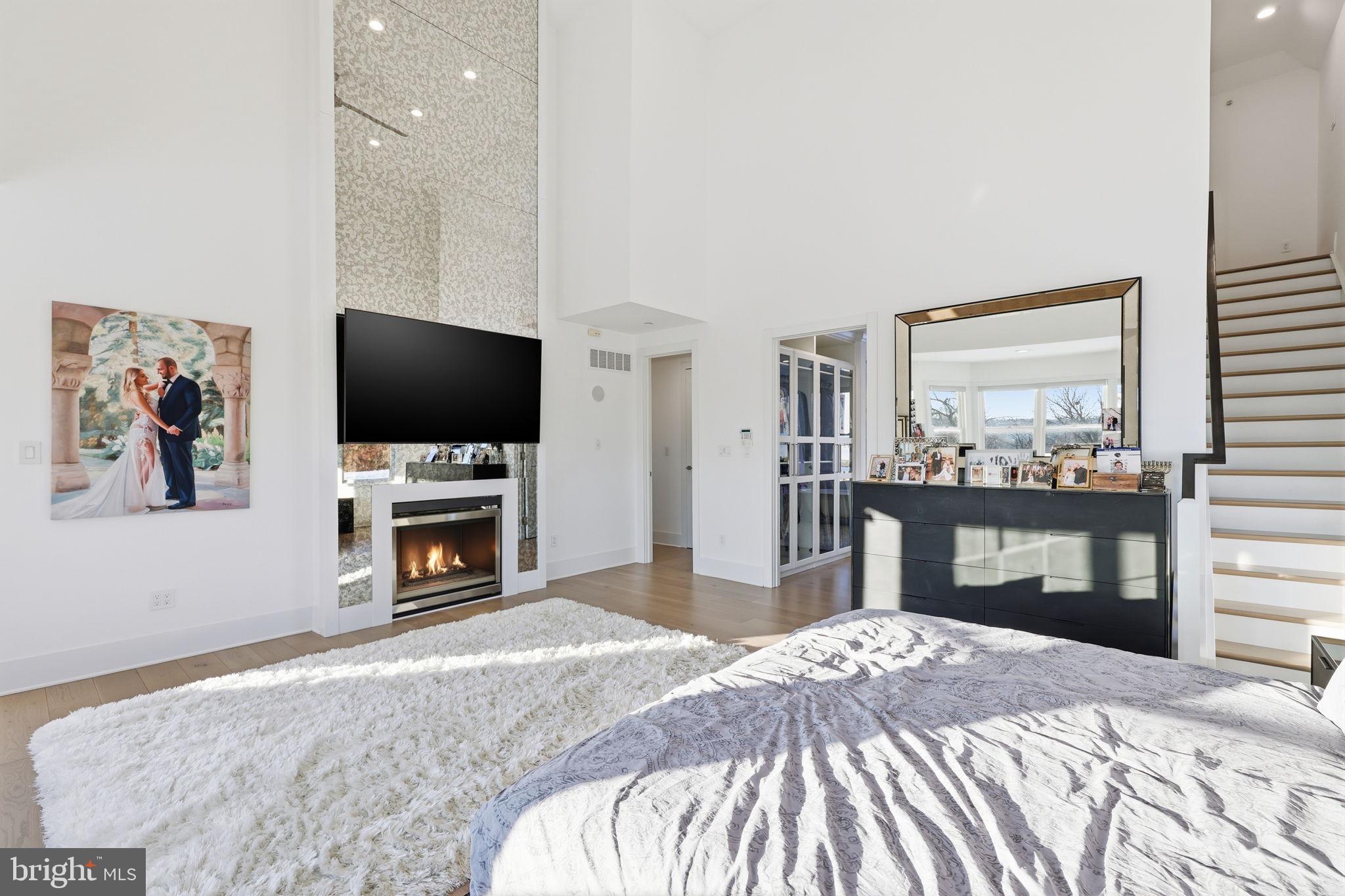 JUNIPER HILL - Residential