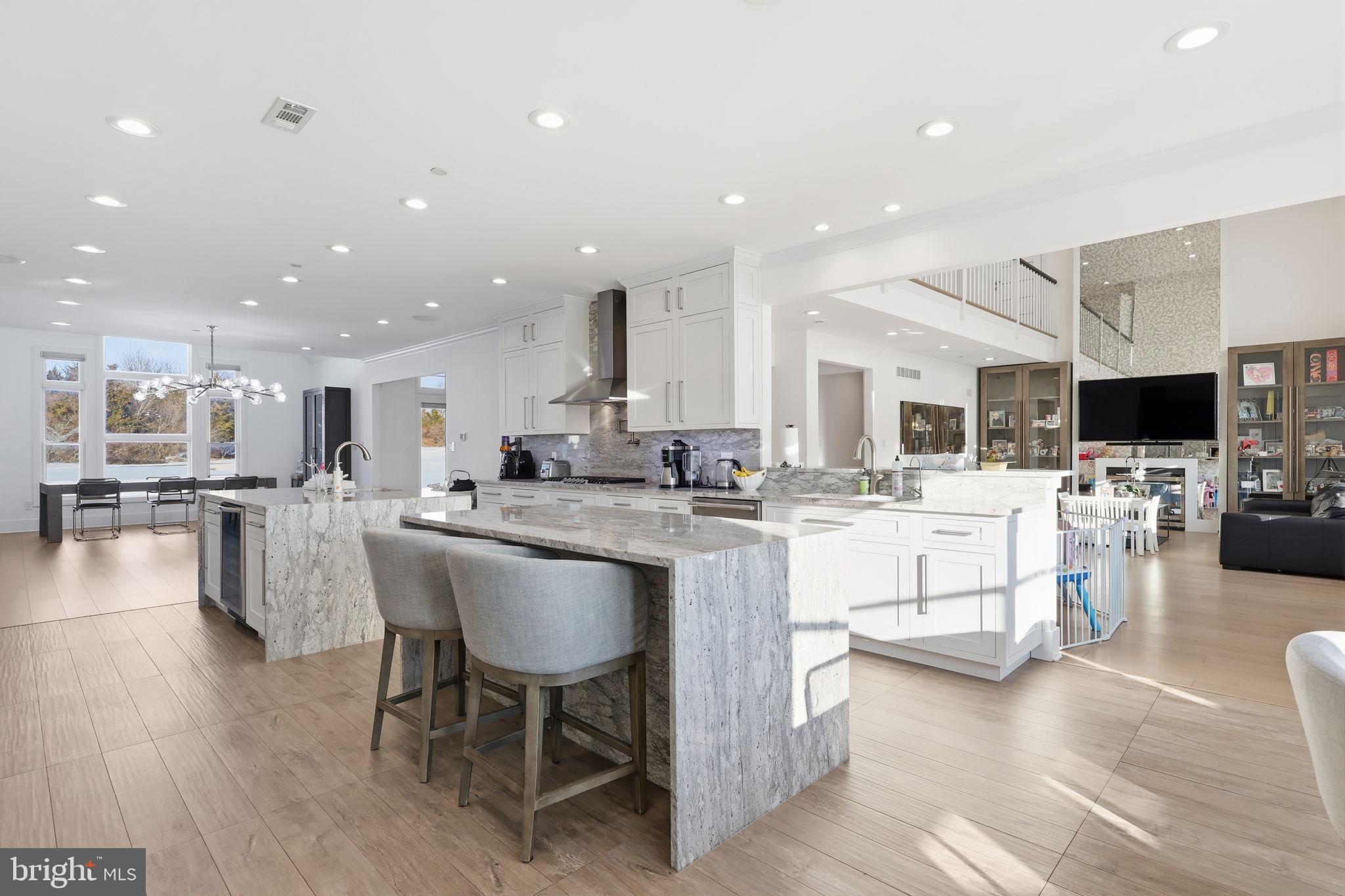 JUNIPER HILL - Residential