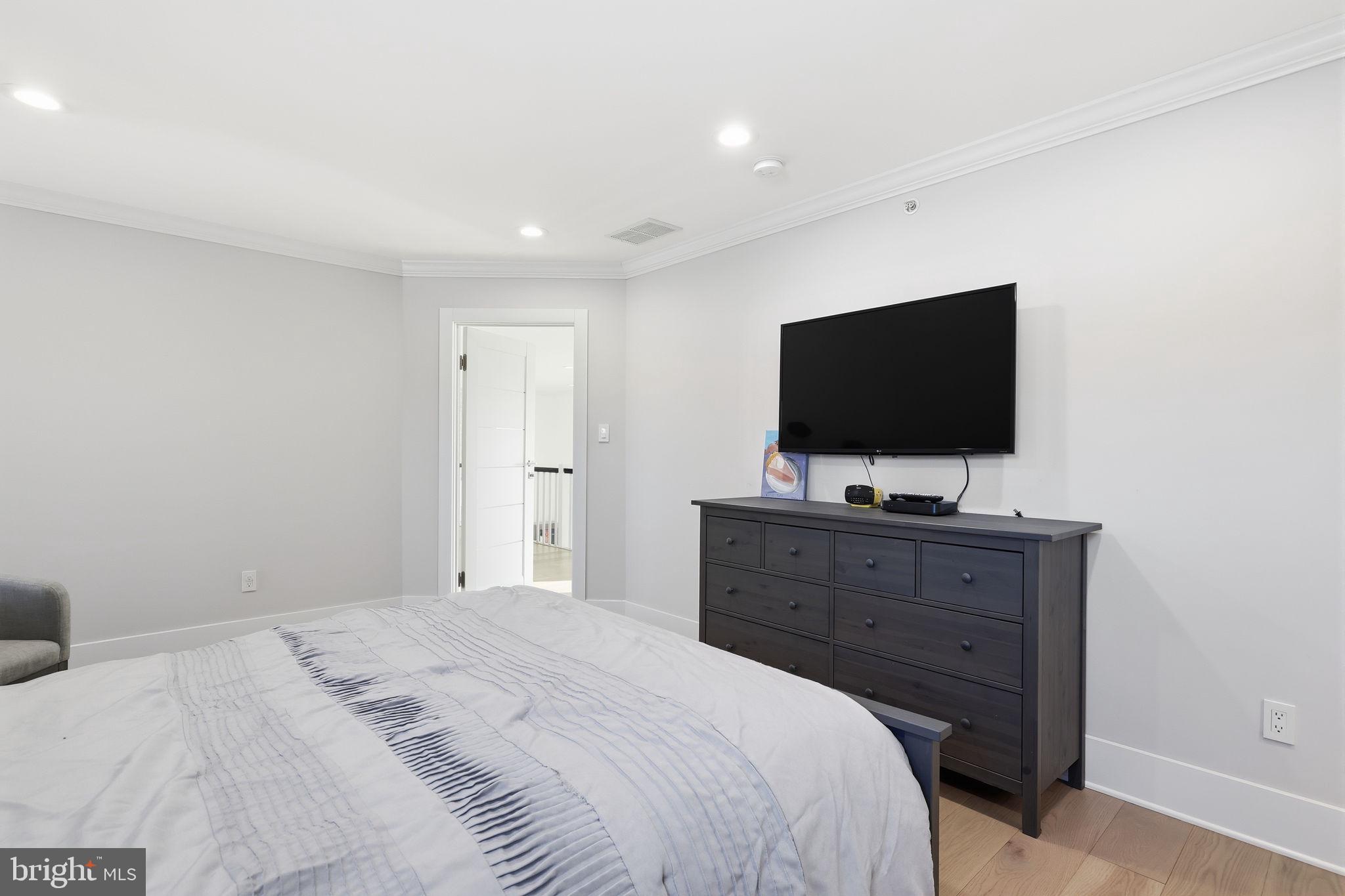 JUNIPER HILL - Residential