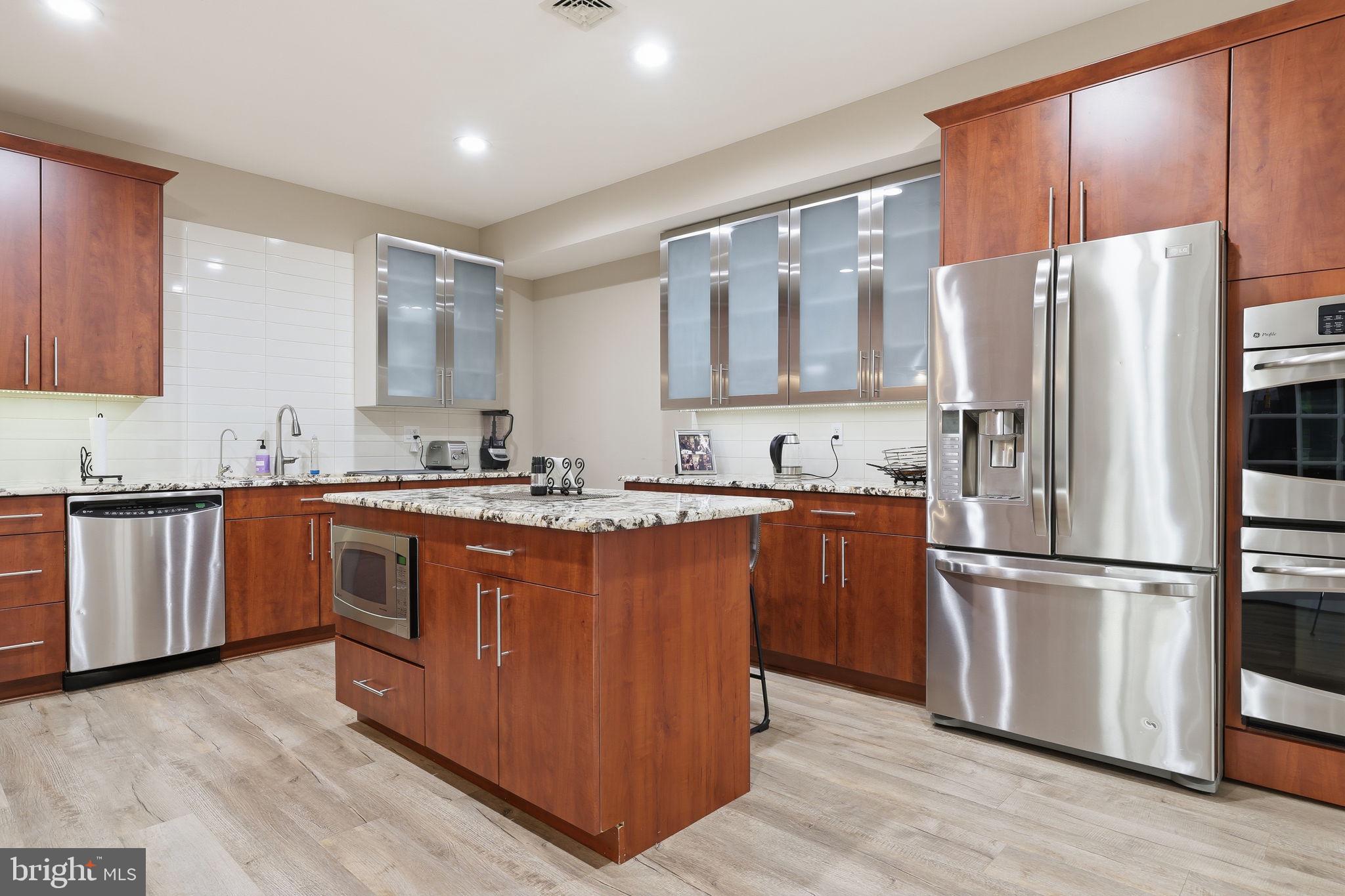 JUNIPER HILL - Residential