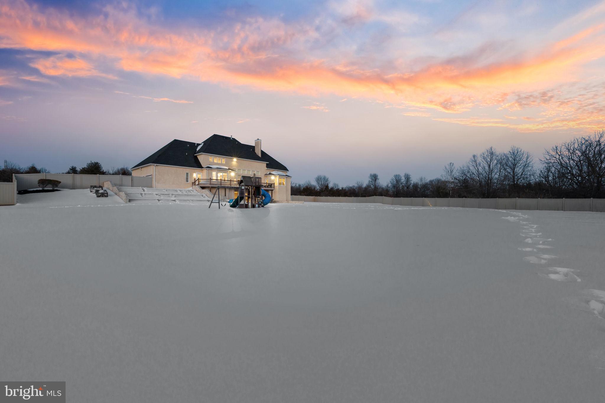 JUNIPER HILL - Residential