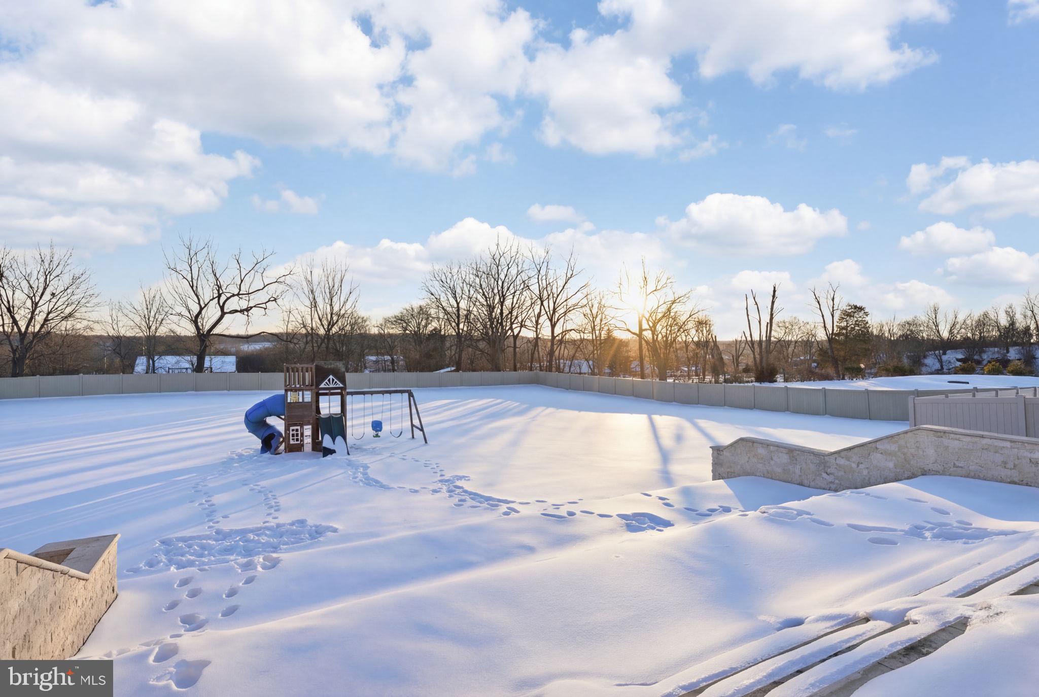 JUNIPER HILL - Residential