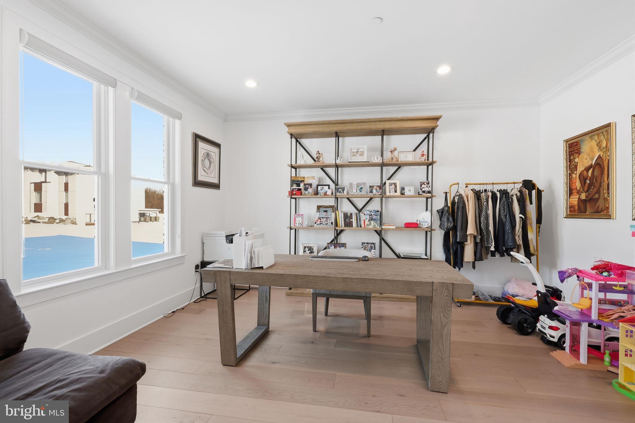 JUNIPER HILL - Residential