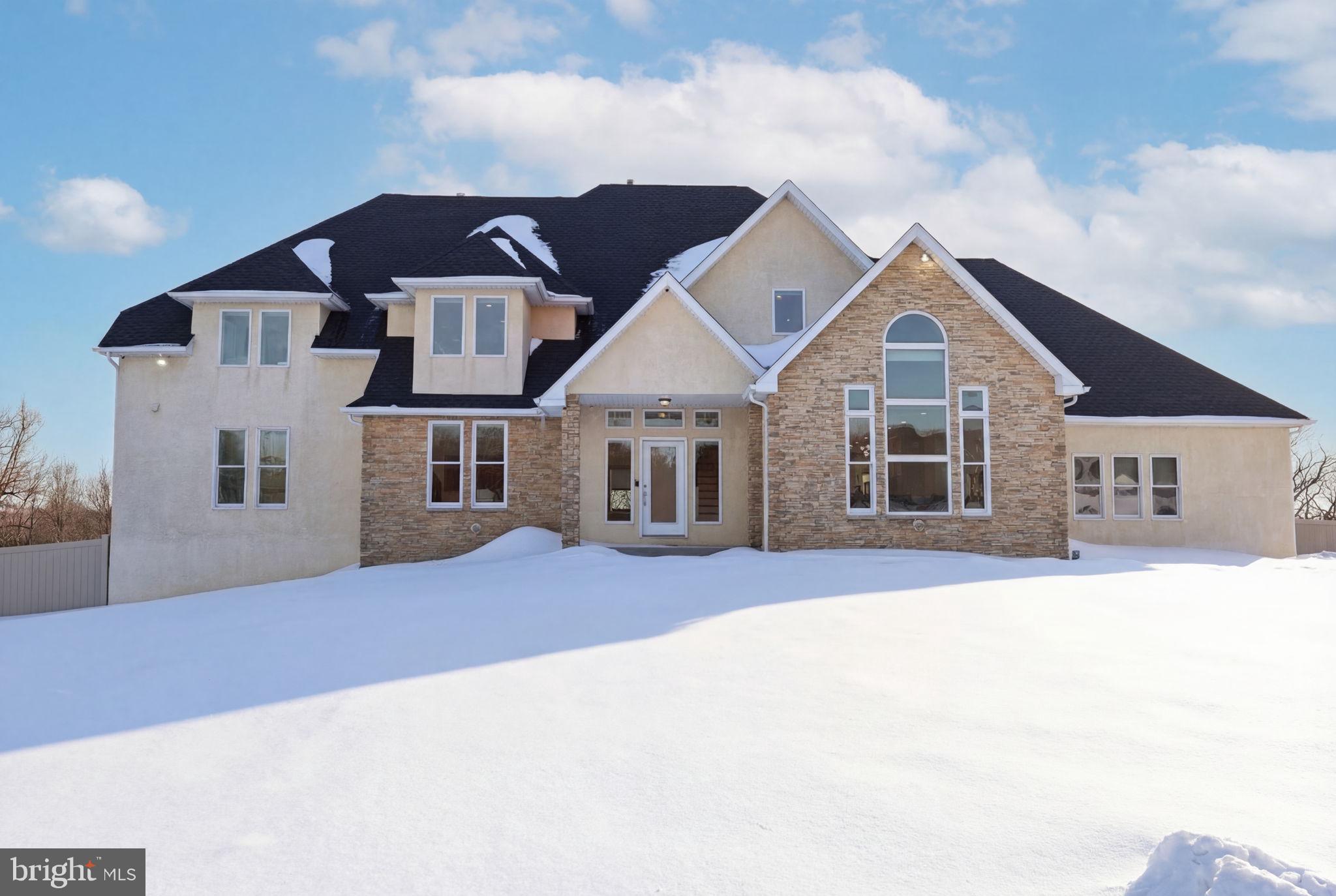 JUNIPER HILL - Residential