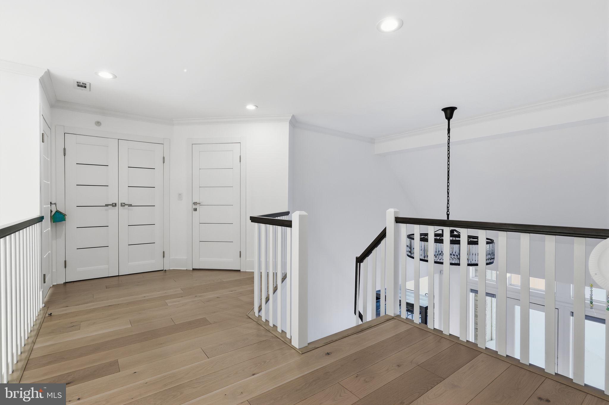 JUNIPER HILL - Residential