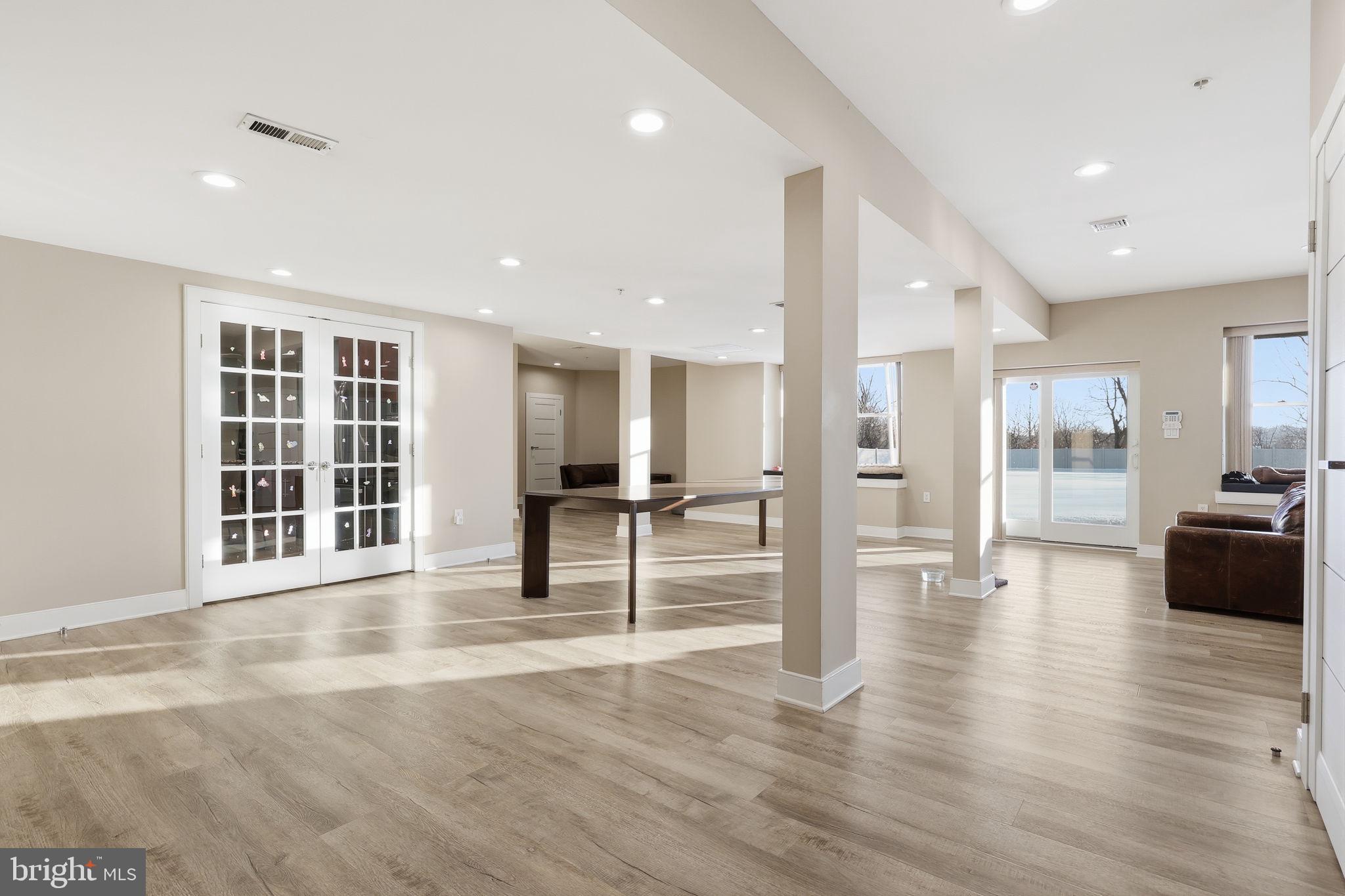 JUNIPER HILL - Residential