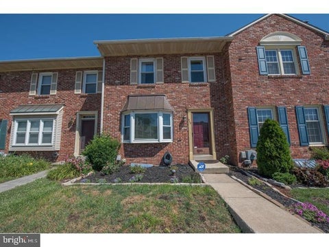 Townhouse For Rent - 538 Susan Drive<br/> Montgomery County, KING OF PRUSSIA, PA 19406