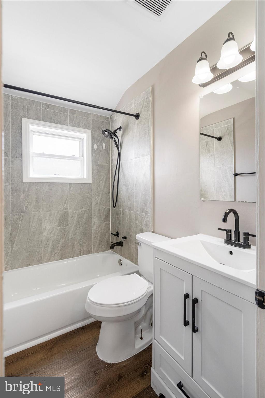 WEST INVERNESS - Residential Lease