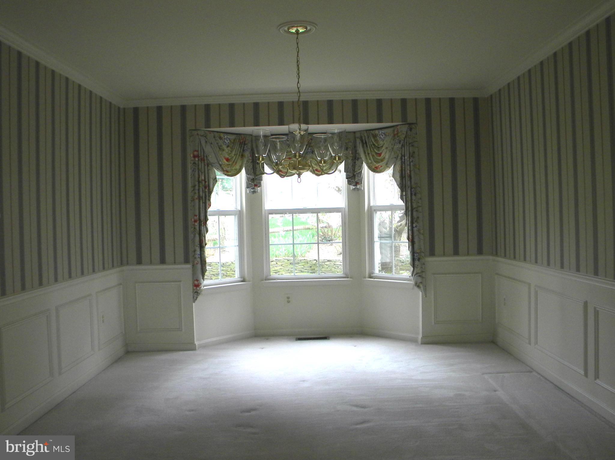 WELLINGTON/CLOVERHILL - Residential