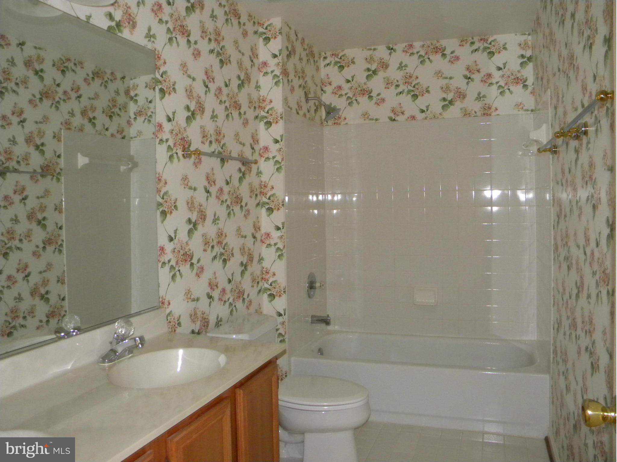 WELLINGTON/CLOVERHILL - Residential