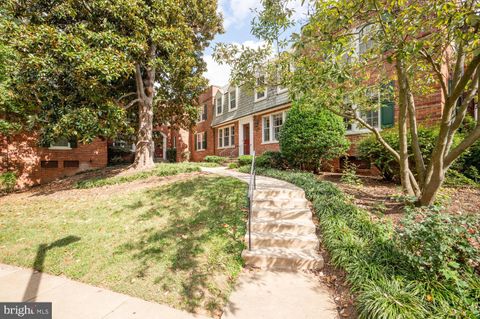 1817 N RHODES STREET N 4-260 ARLINGTON VA 22201