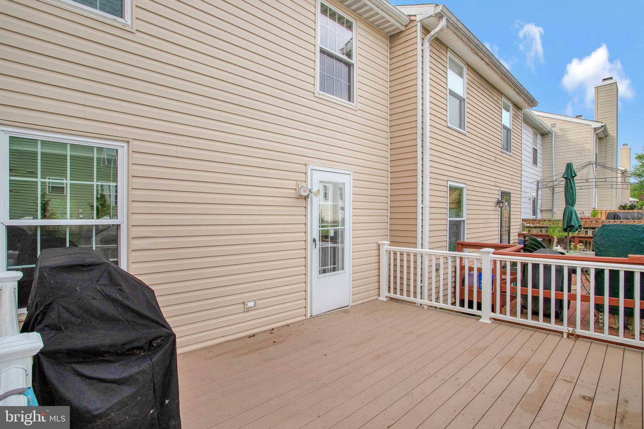 CLOVERFIELD MANOR - Residential