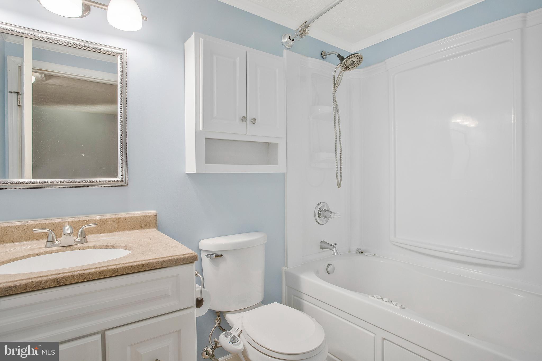 CLOVERFIELD MANOR - Residential