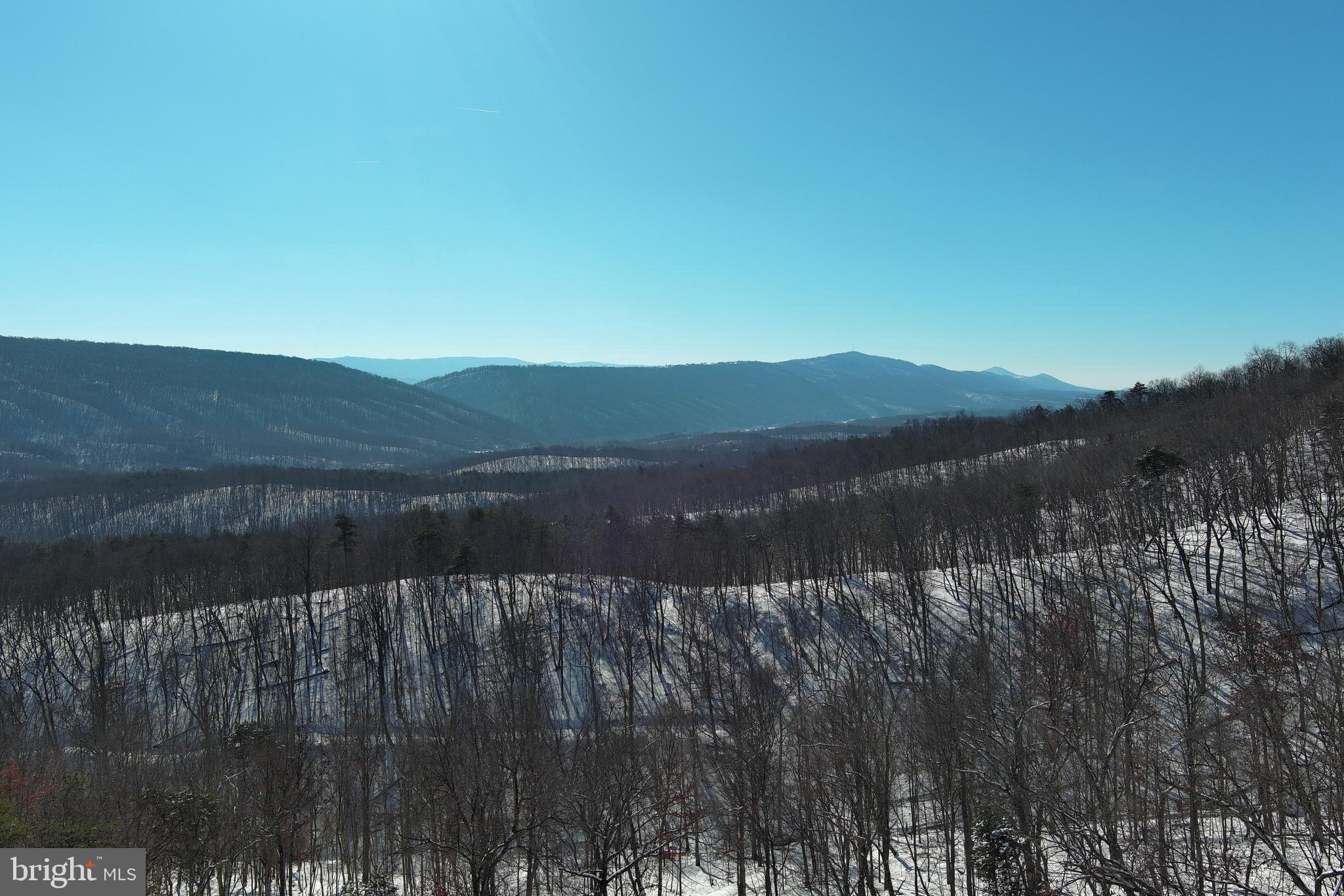 BLUFFS ON THE POTOMAC - Residential
