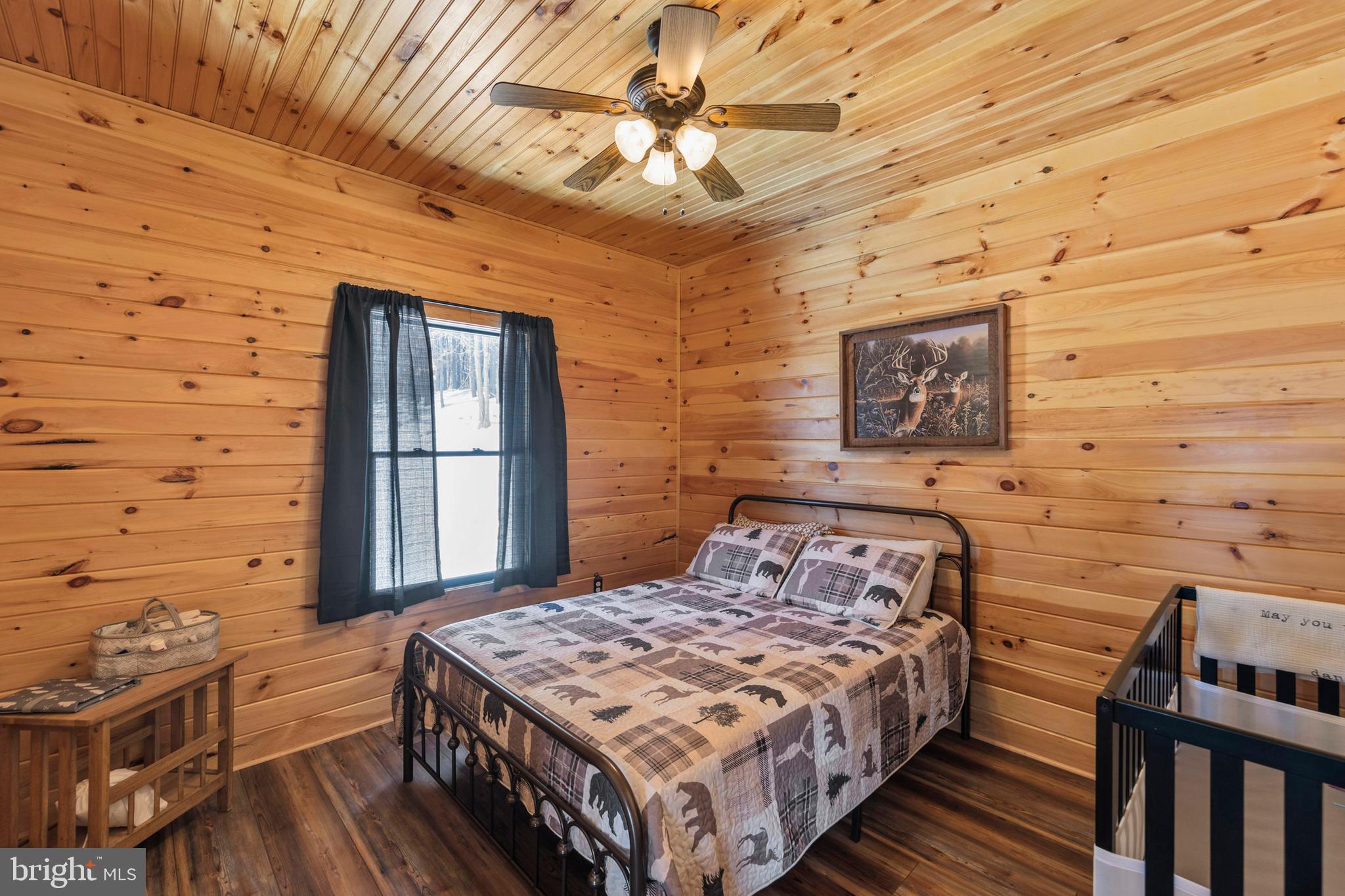 BLUFFS ON THE POTOMAC - Residential