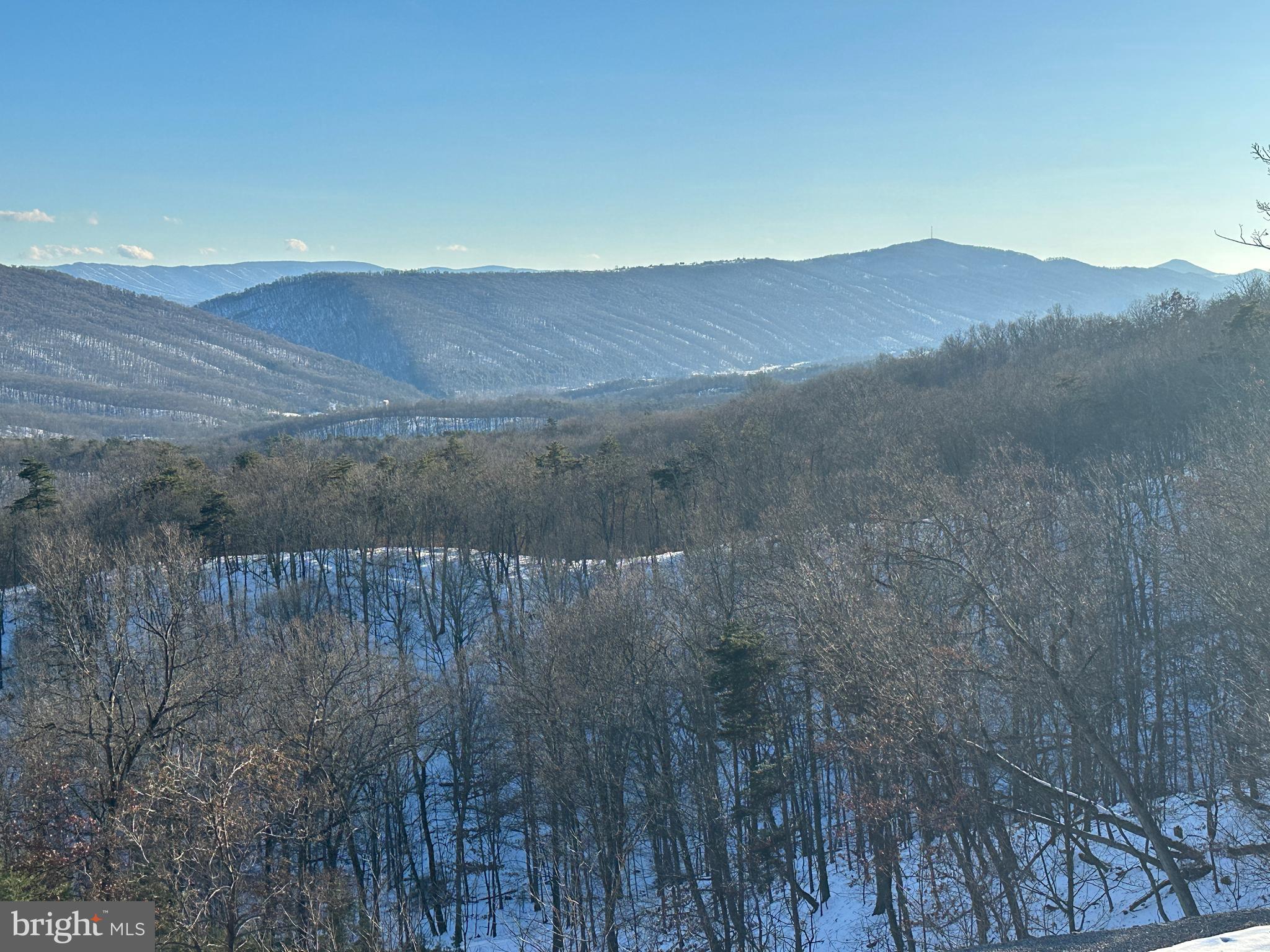 BLUFFS ON THE POTOMAC - Residential