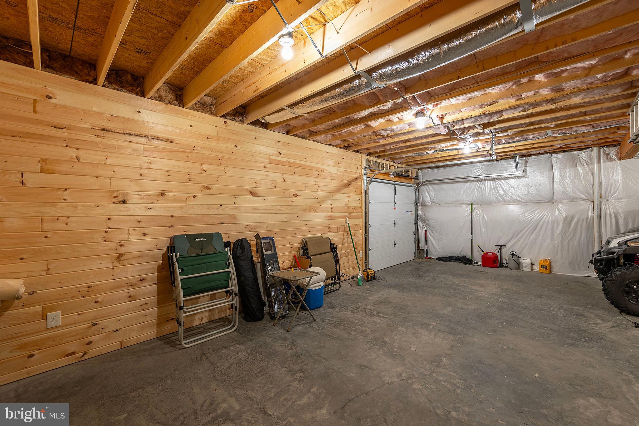 BLUFFS ON THE POTOMAC - Residential