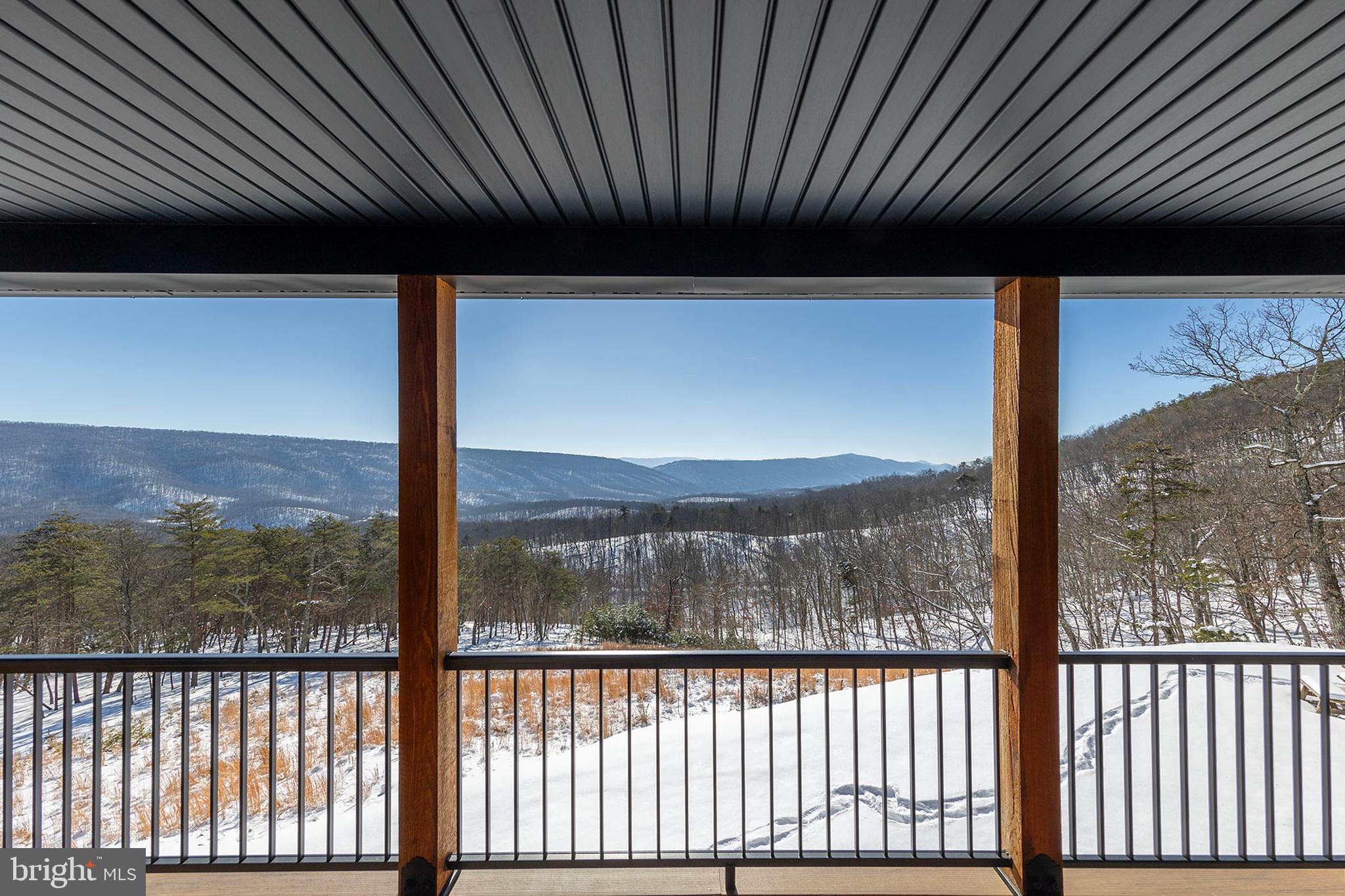 BLUFFS ON THE POTOMAC - Residential