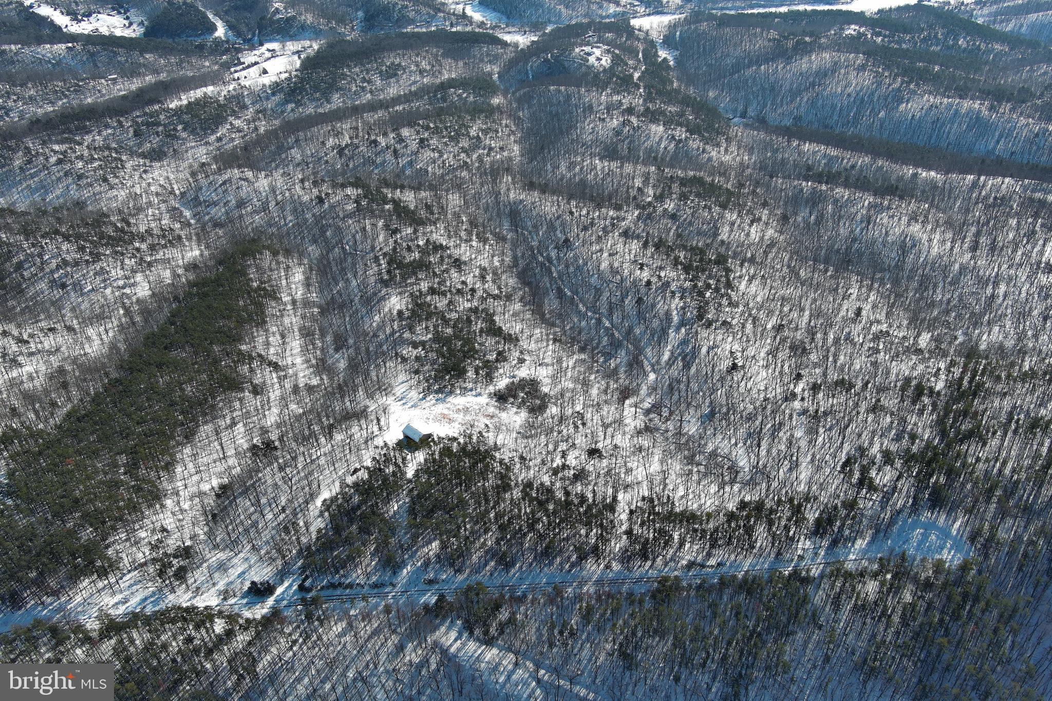 BLUFFS ON THE POTOMAC - Residential