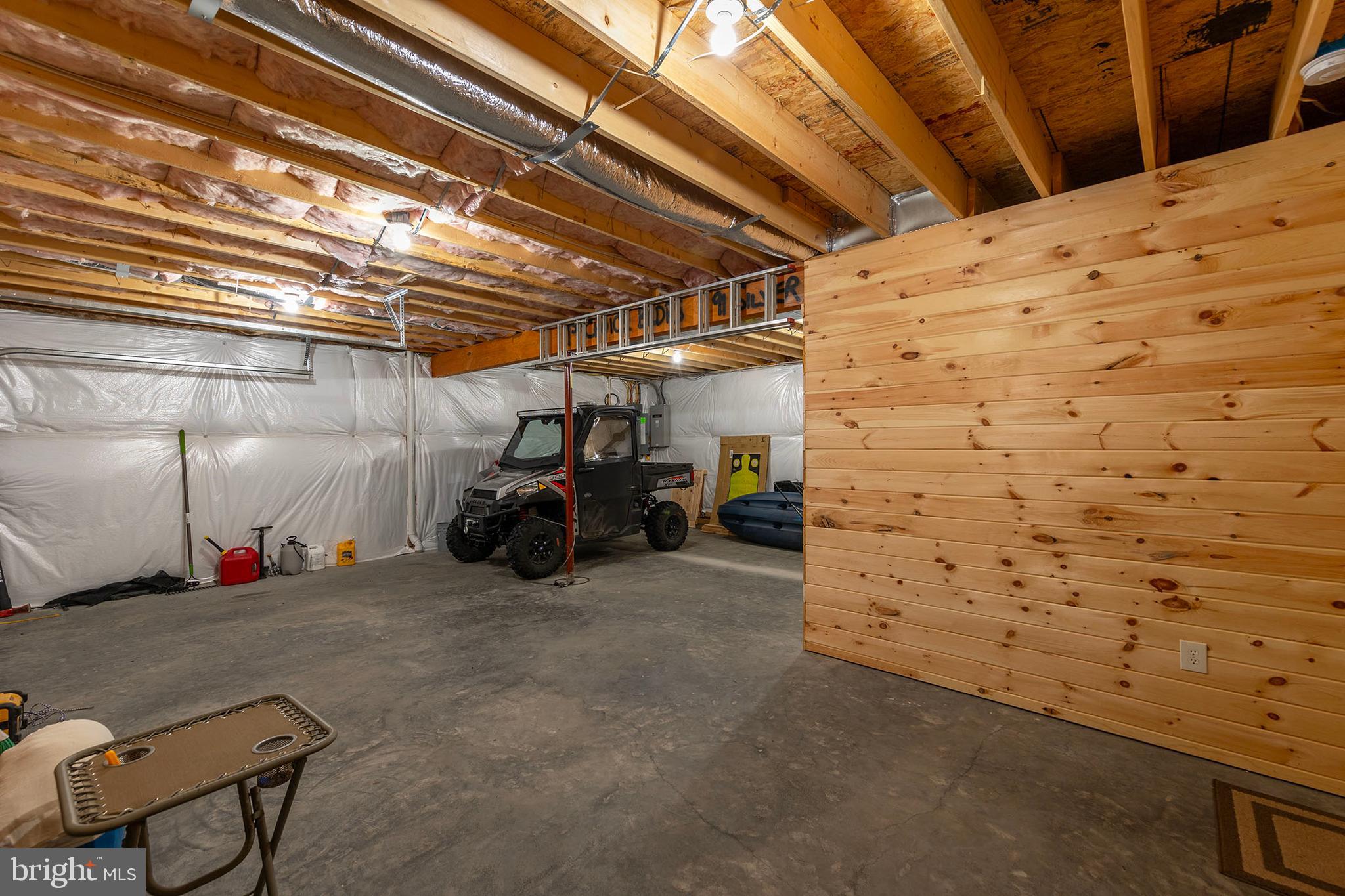 BLUFFS ON THE POTOMAC - Residential