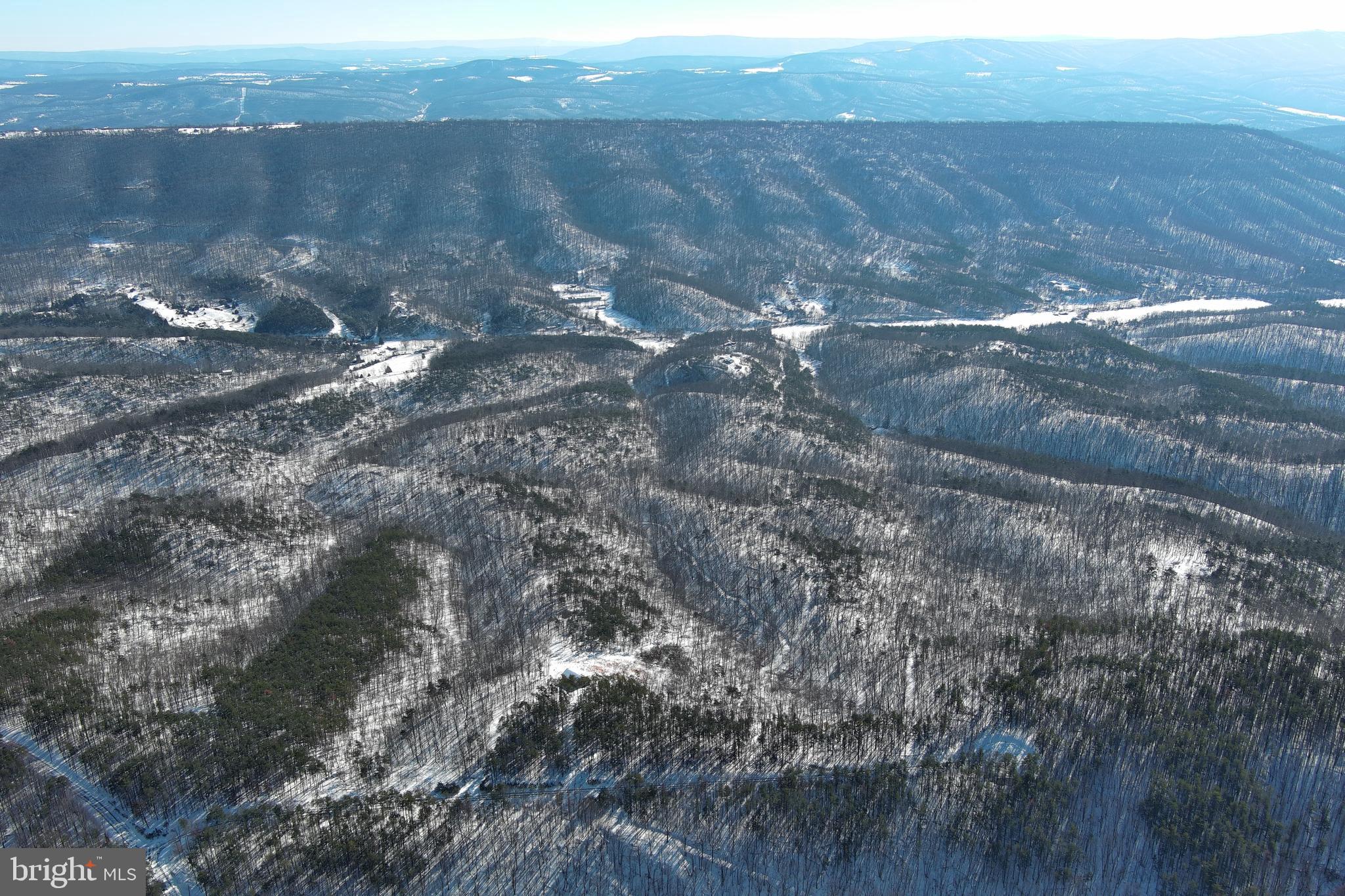 BLUFFS ON THE POTOMAC - Residential