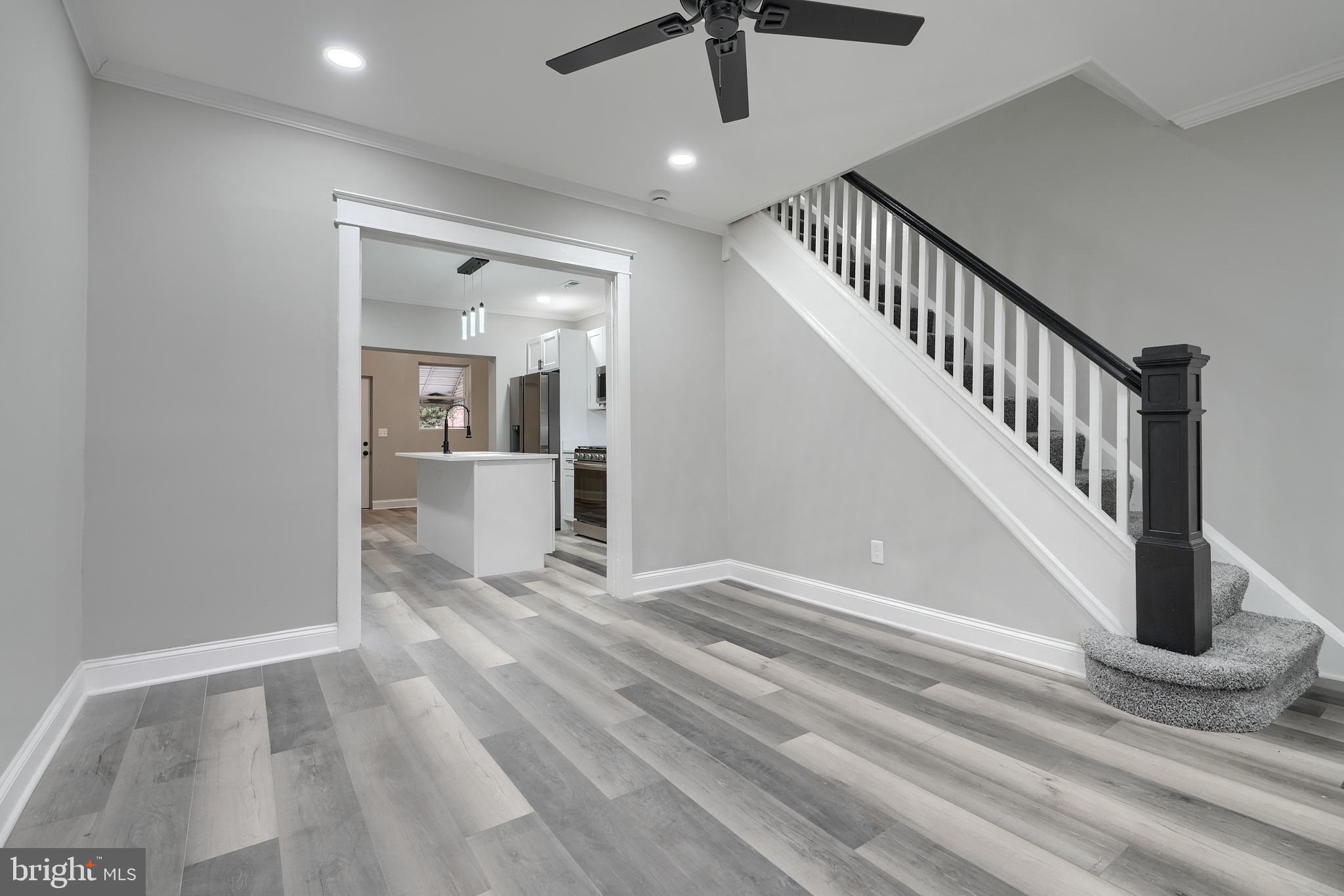 GREEKTOWN - Residential