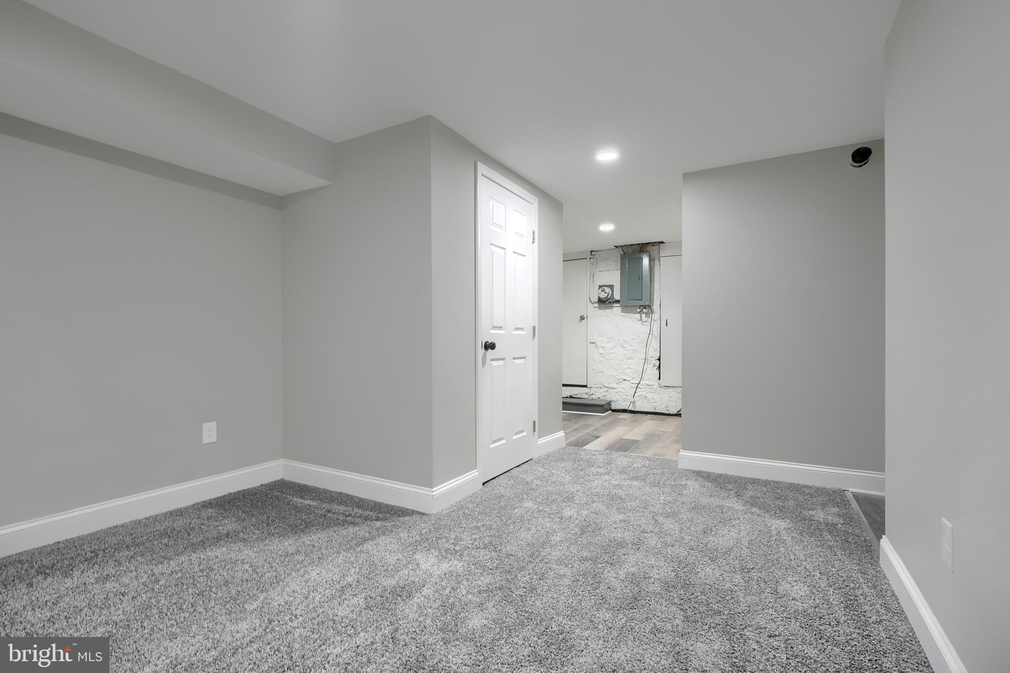 GREEKTOWN - Residential