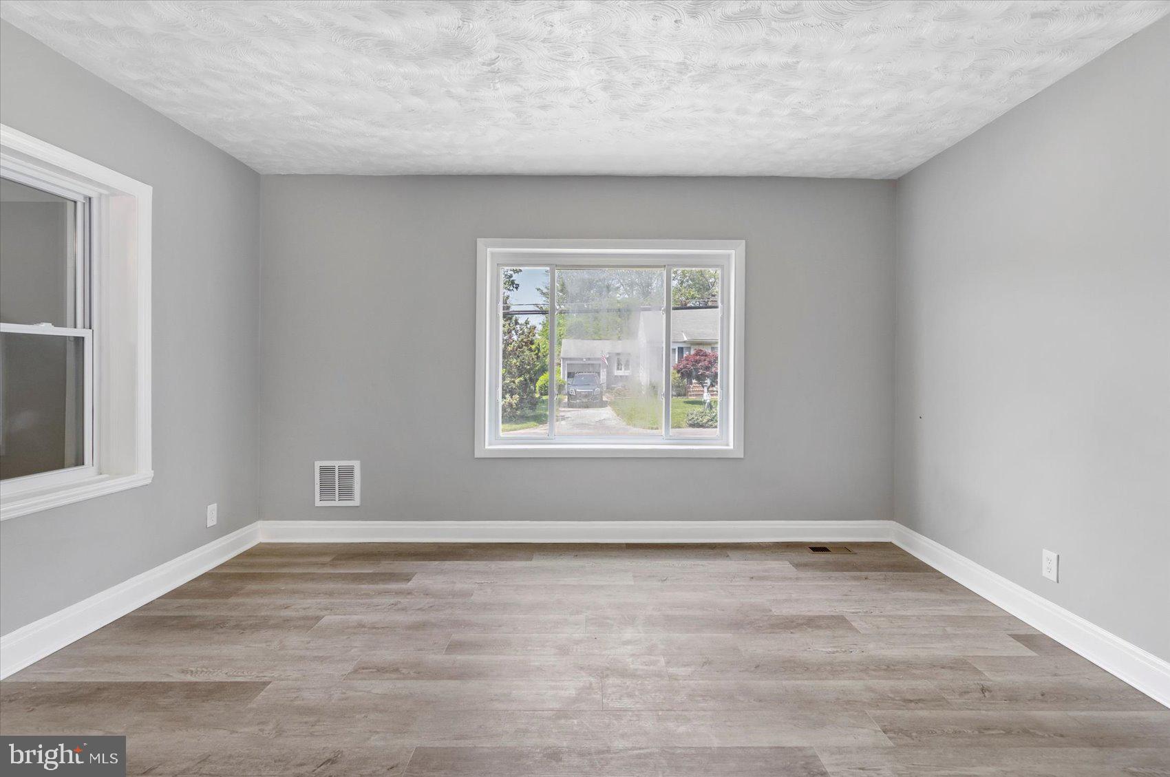 REISTERSTOWN - Residential