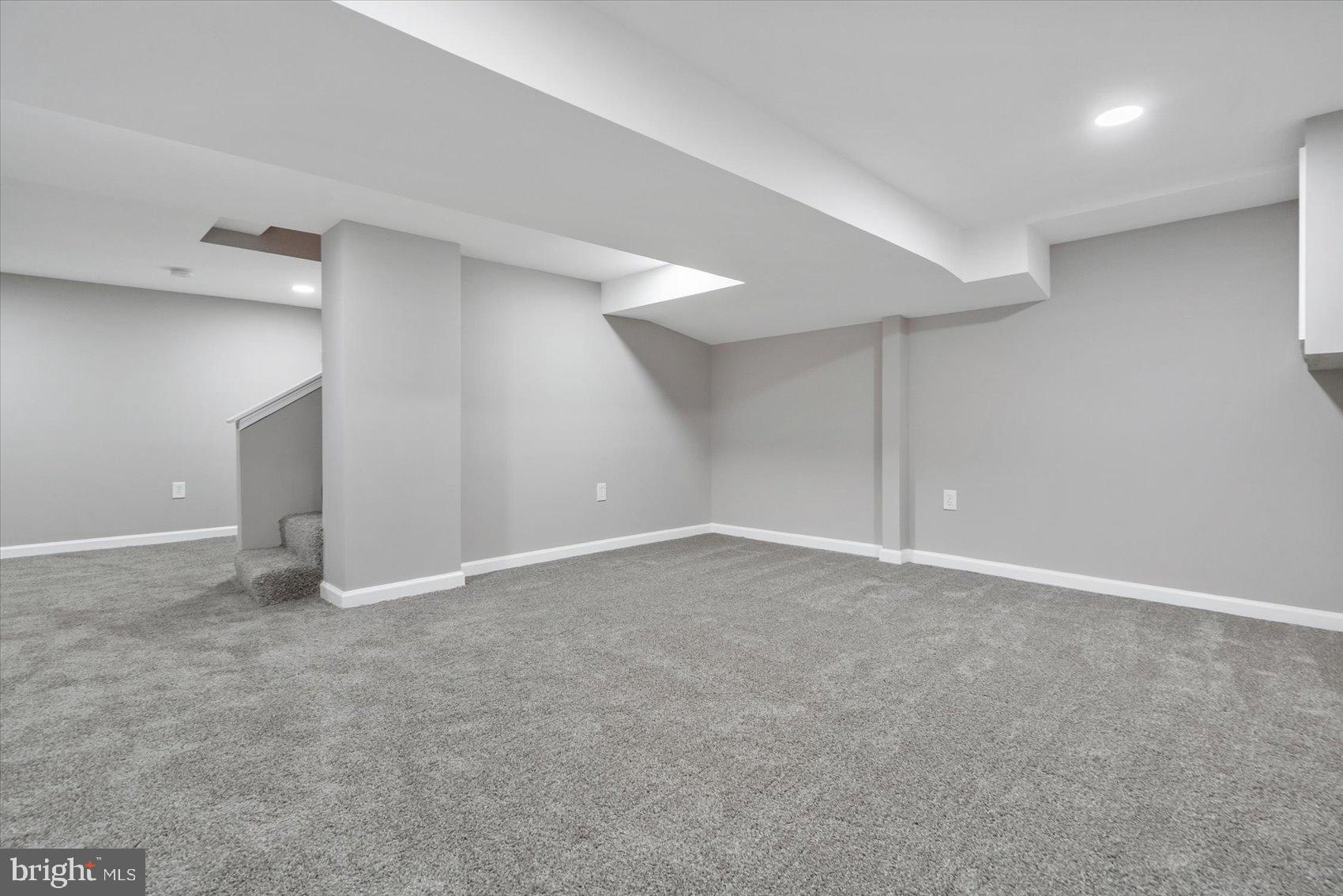 REISTERSTOWN - Residential