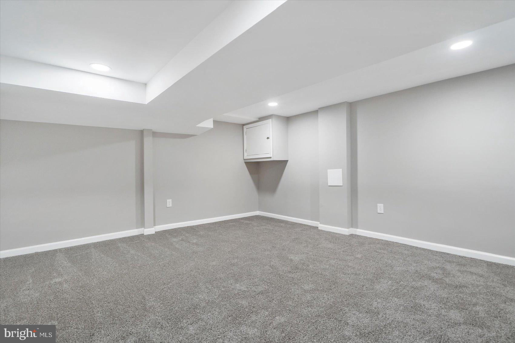 REISTERSTOWN - Residential