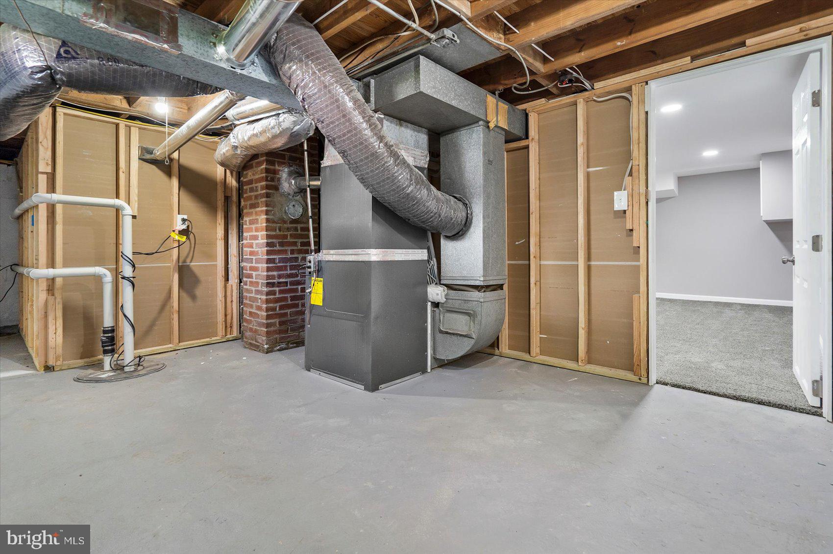 REISTERSTOWN - Residential