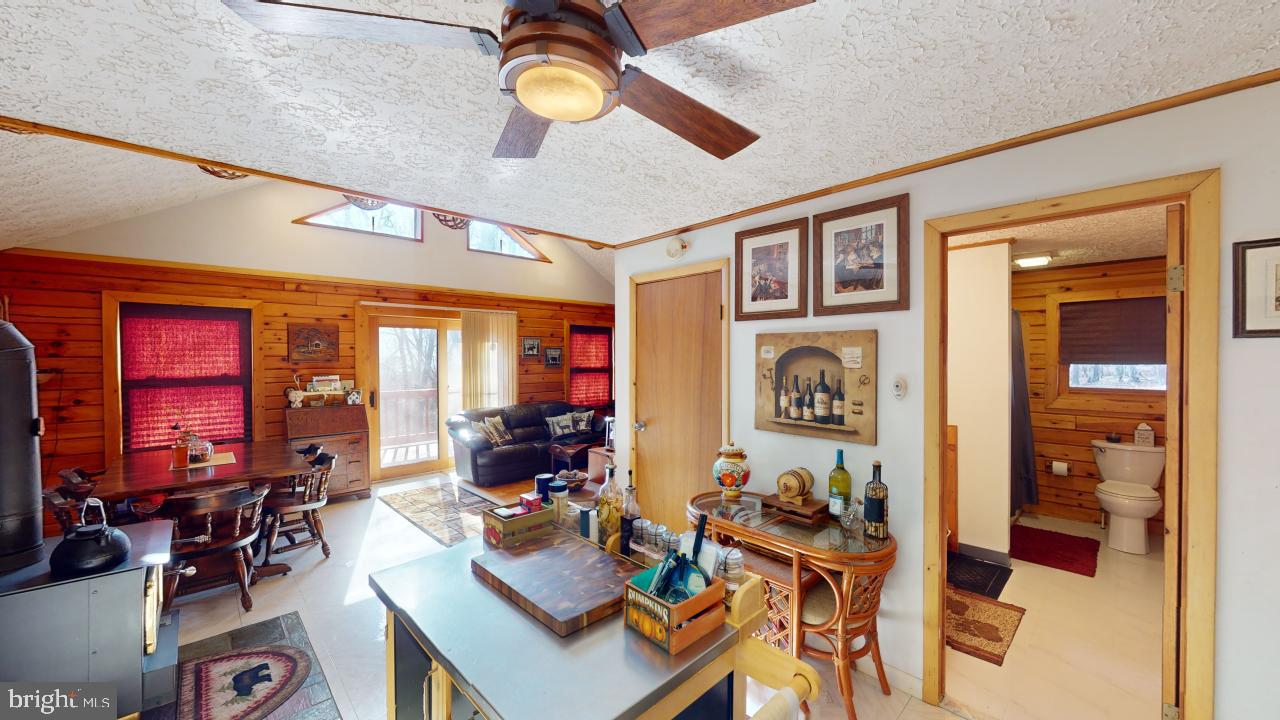 WHITETAIL RIDGE - Residential