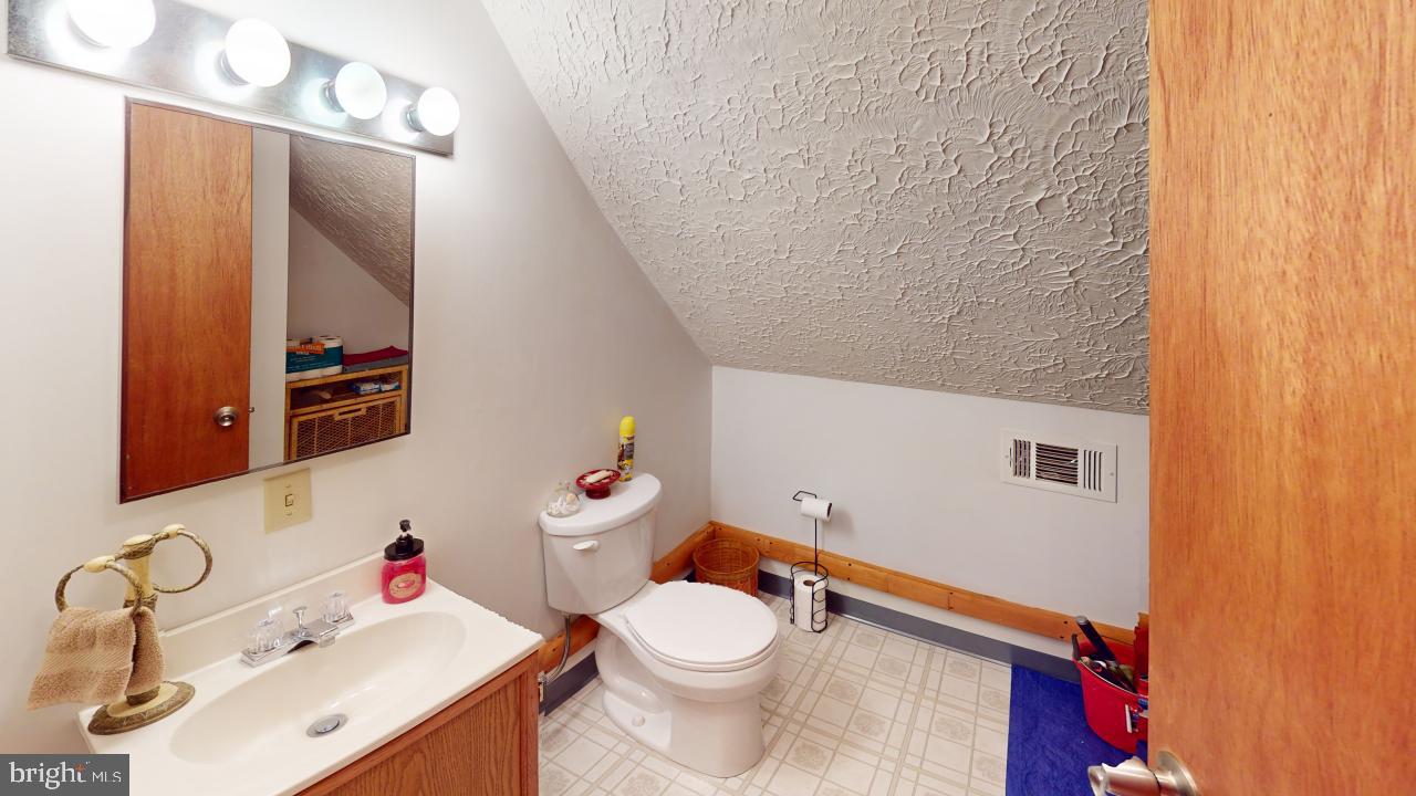 WHITETAIL RIDGE - Residential