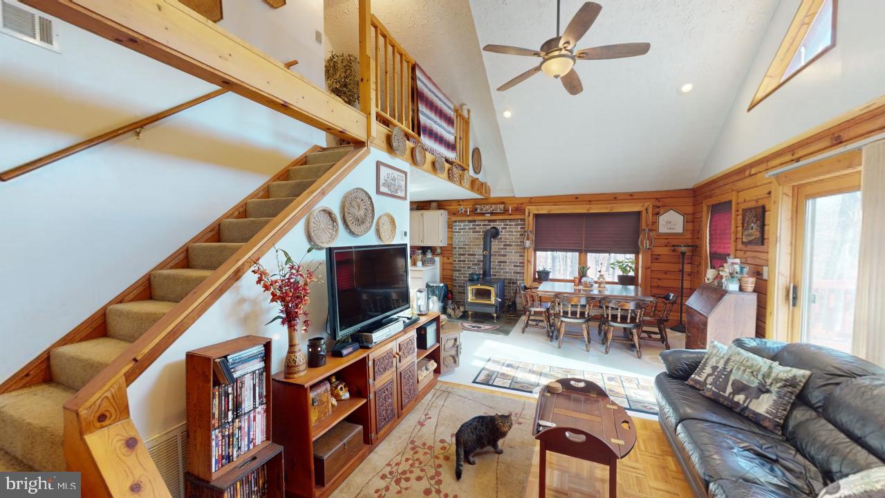 WHITETAIL RIDGE - Residential