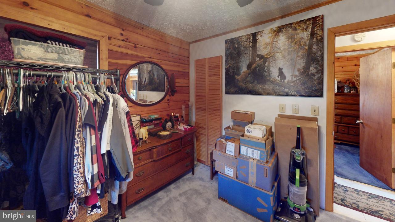 WHITETAIL RIDGE - Residential