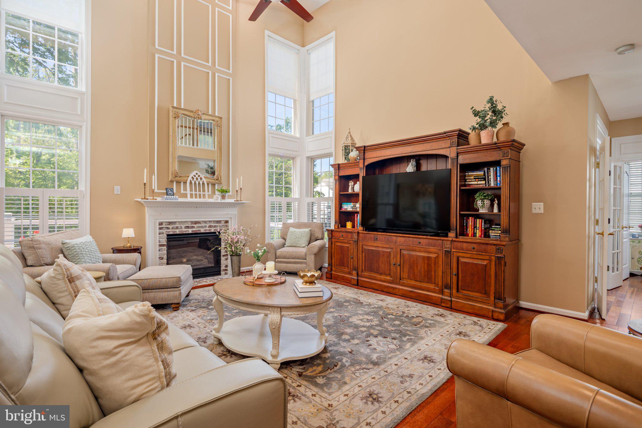 VINEYARD OAK NORTH - Residential