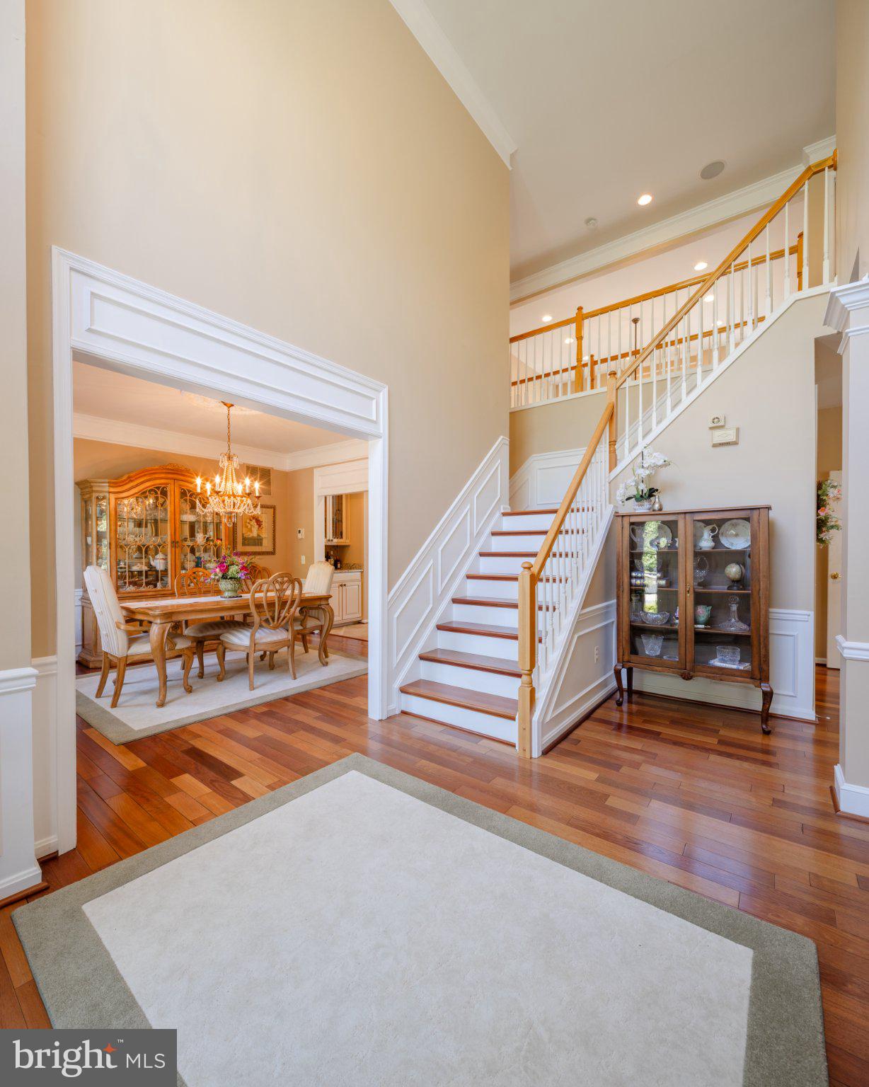 1105 SADDLEBACK WAY