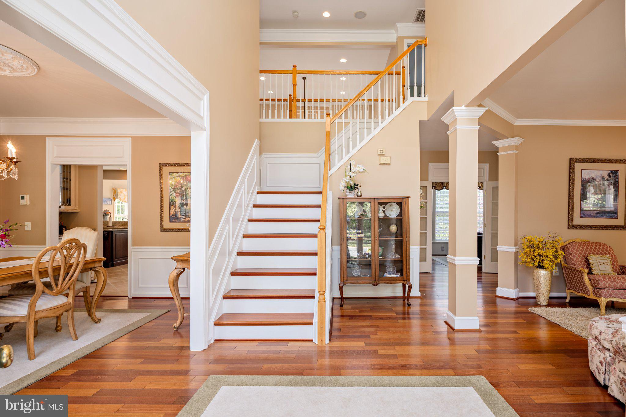 1105 SADDLEBACK WAY