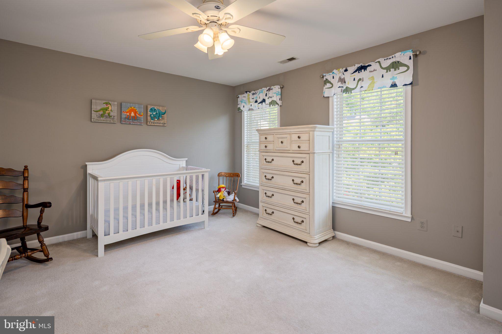 VINEYARD OAK NORTH - Residential