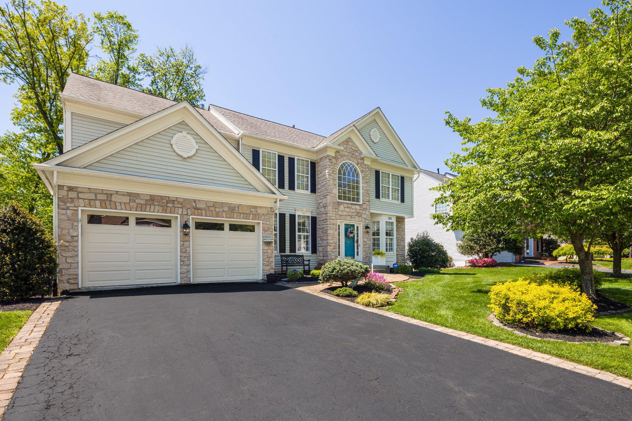 VINEYARD OAK NORTH - Residential