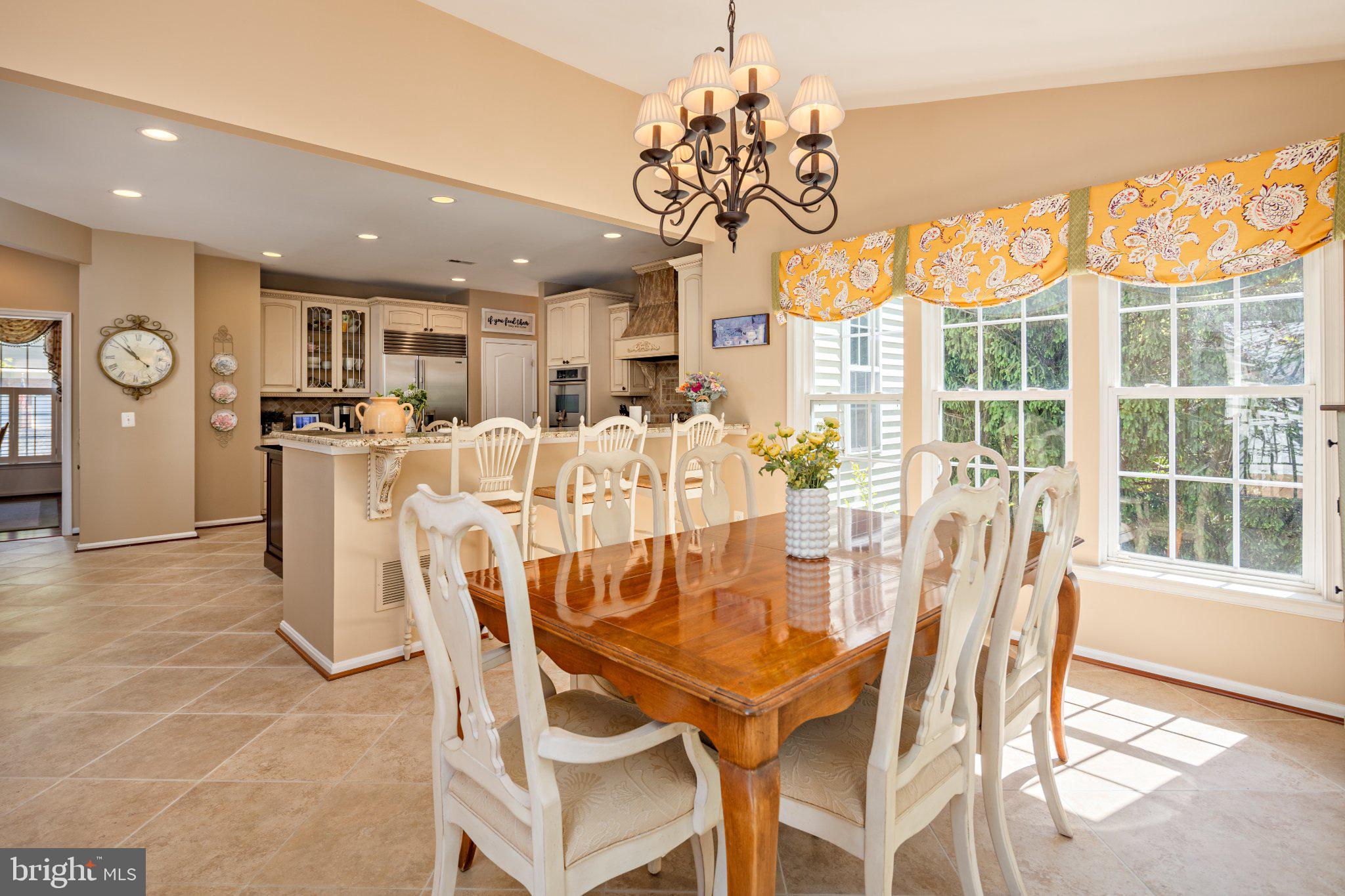 VINEYARD OAK NORTH - Residential