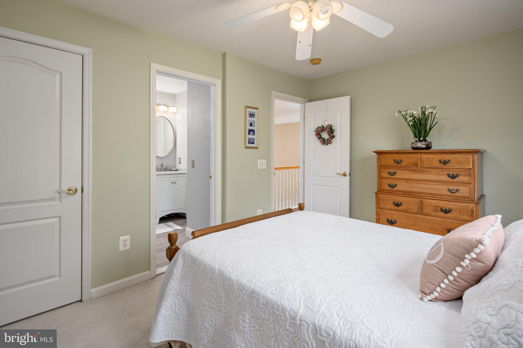 VINEYARD OAK NORTH - Residential
