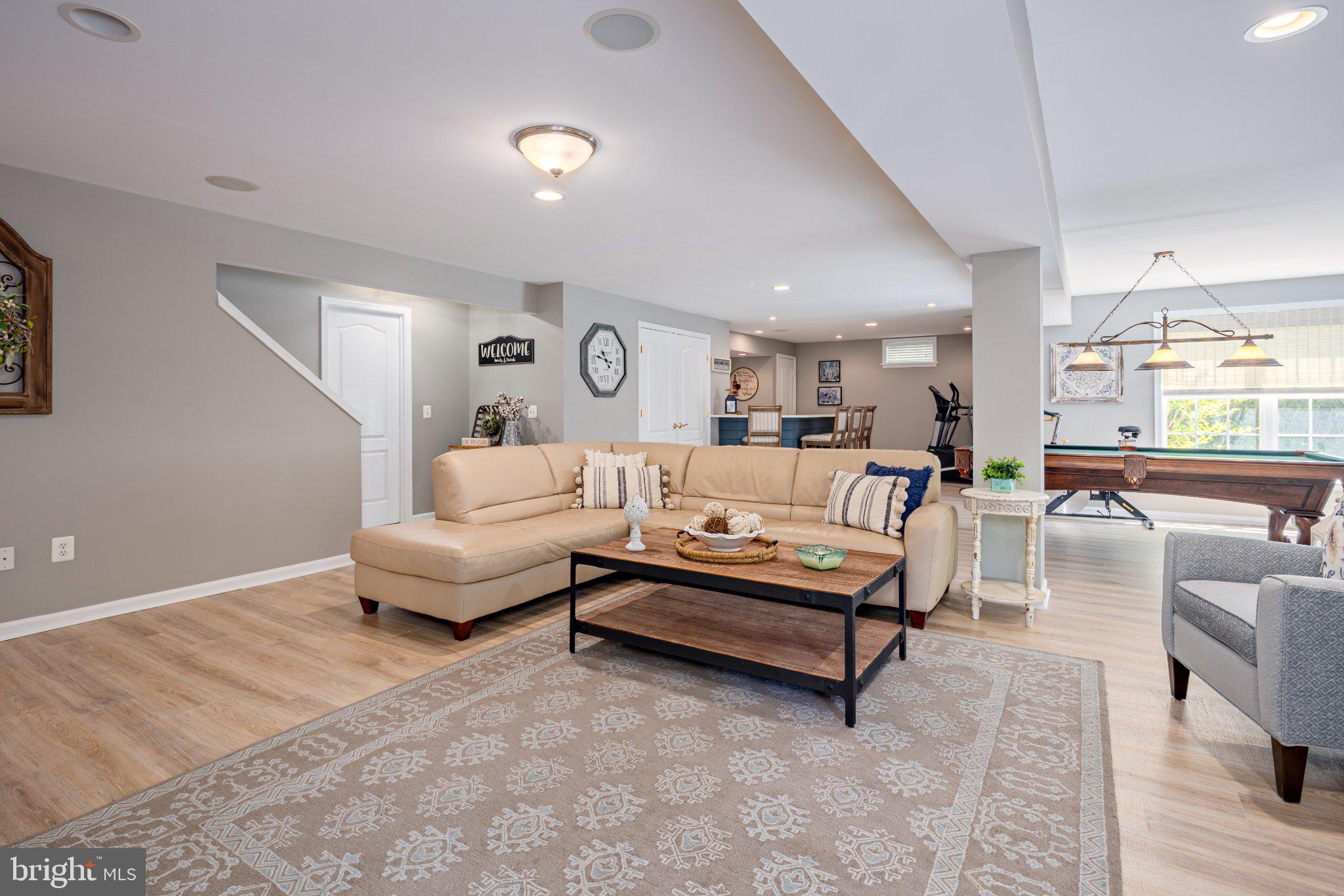 VINEYARD OAK NORTH - Residential