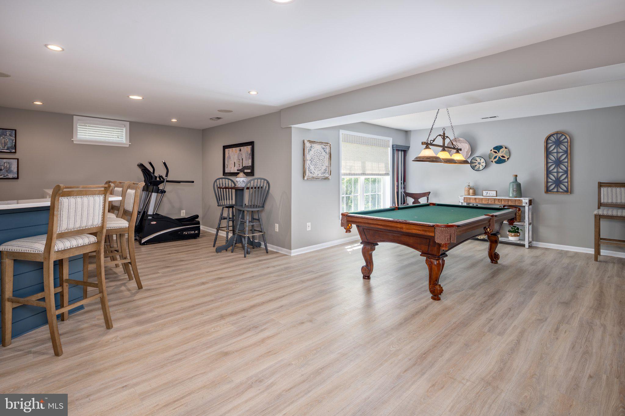 VINEYARD OAK NORTH - Residential