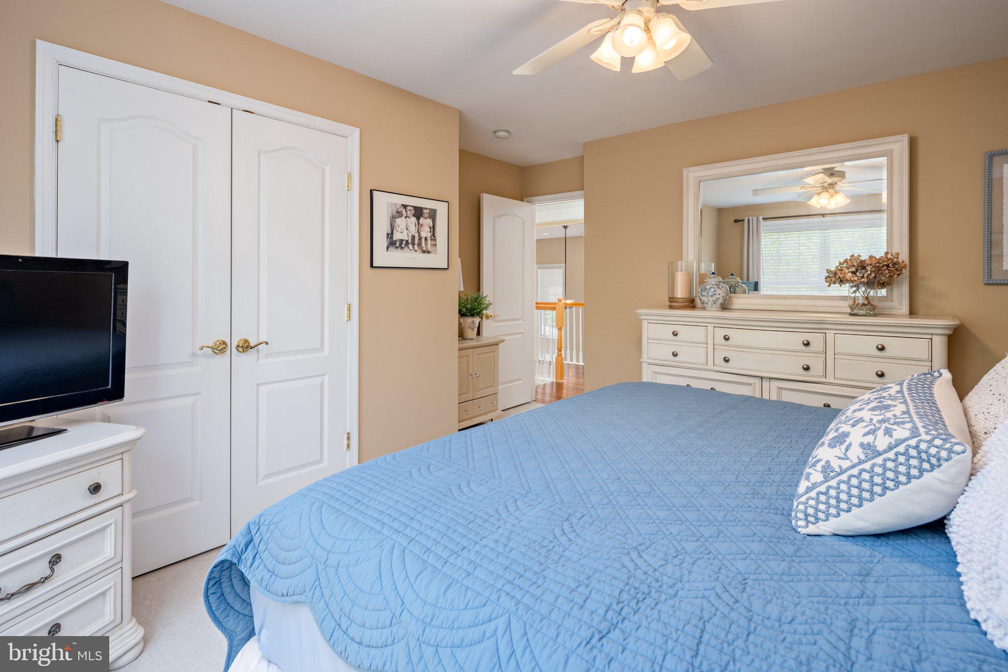 VINEYARD OAK NORTH - Residential